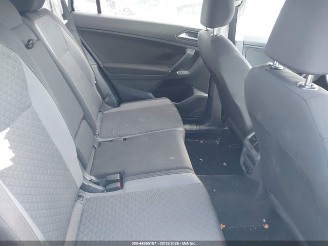 Продаж на аукціоні авто 2020 Volkswagen Tiguan 2.0t S, vin: 3VV0B7AX4LM148329, номер лоту: 44365157