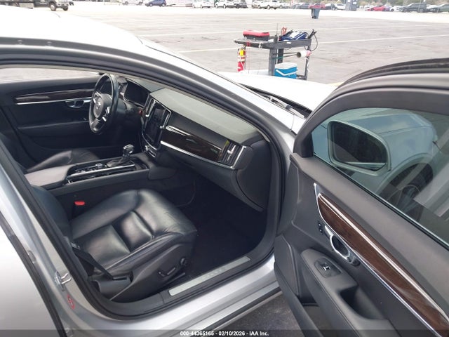 2018 VOLVO S90 LVY982MK0JP034061 Photo 4