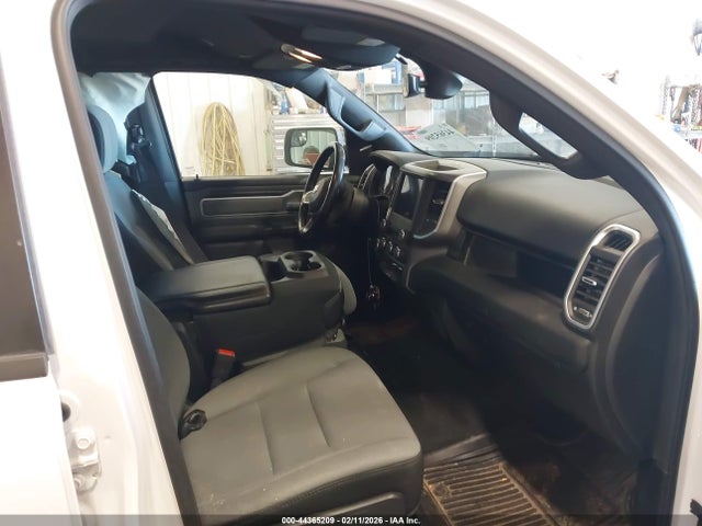Продаж на аукціоні авто 2021 Ram 1500 Big Horn  4x4 6'4 Box, vin: 1C6SRFMT2MN815113, номер лоту: 44365209