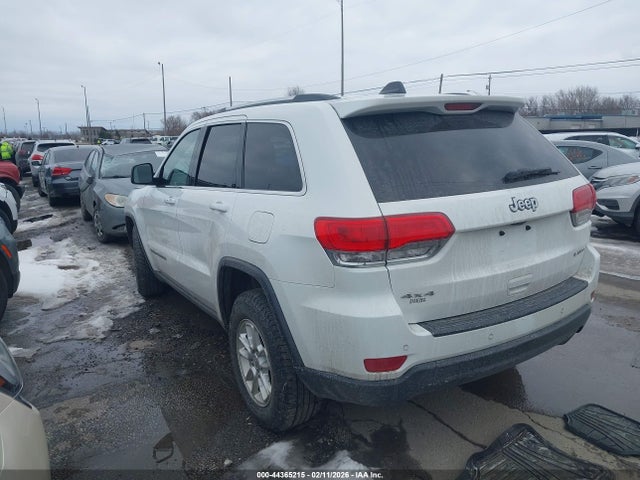 2018 JEEP GRAND CHEROKEE 1C4RJFAG5JC350906 Photo 2