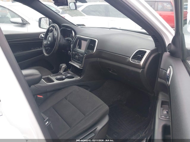 2018 JEEP GRAND CHEROKEE 1C4RJFAG5JC350906 Photo 4