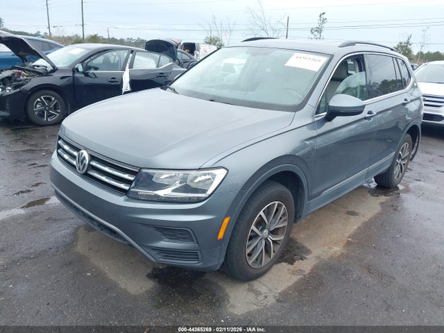 44365269 :رقم المزاد ، 3VV3B7AX1LM073182 vin ، 2020 Volkswagen Tiguan 2.0t Se/2.0t Se R-line Black/2.0t Sel مزاد بيع
