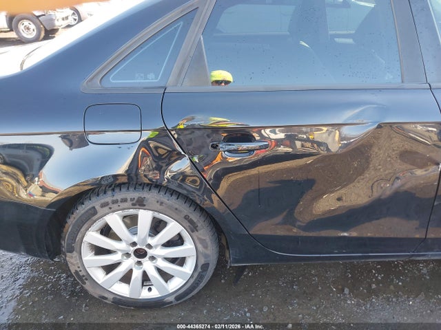 Продажа на аукционе авто 2013 Audi A4 2.0t Premium, vin: WAUDFAFL5DN024114, номер лота: 44365274
