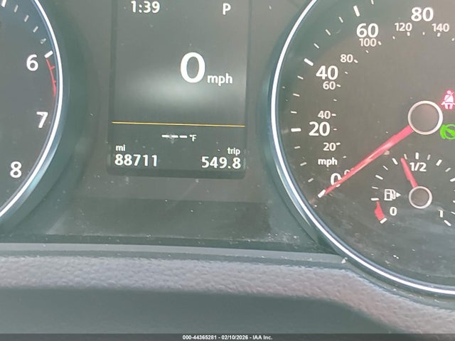 1VWLA7A38KC004355 Volkswagen Passat 2.0t Wolfsburg Edition
