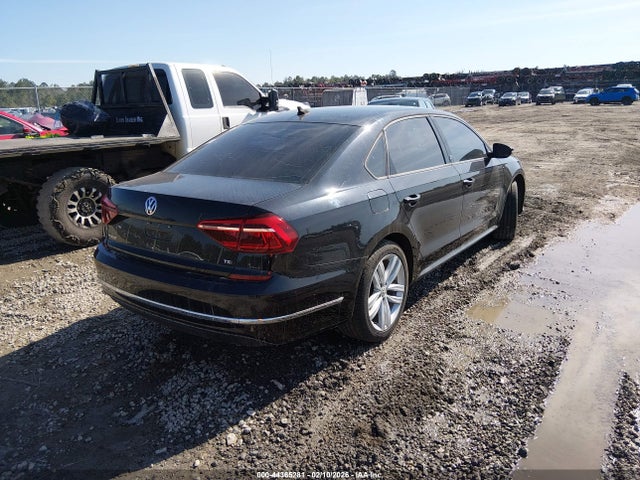 1VWLA7A38KC004355 Volkswagen Passat 2.0t Wolfsburg Edition