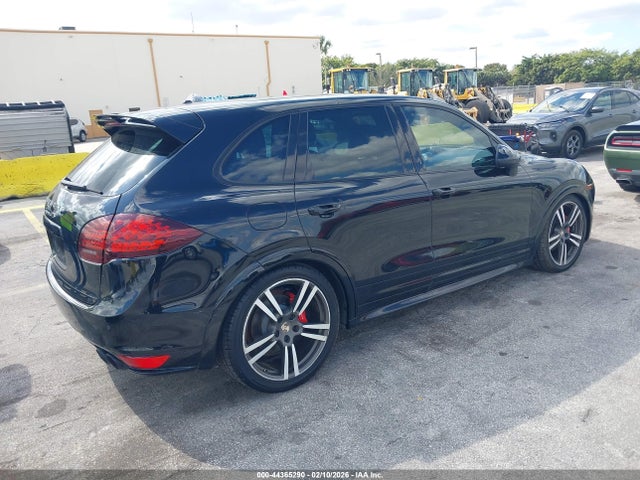 2013 PORSCHE CAYENNE WP1AD2A24DLA71306 Photo 3