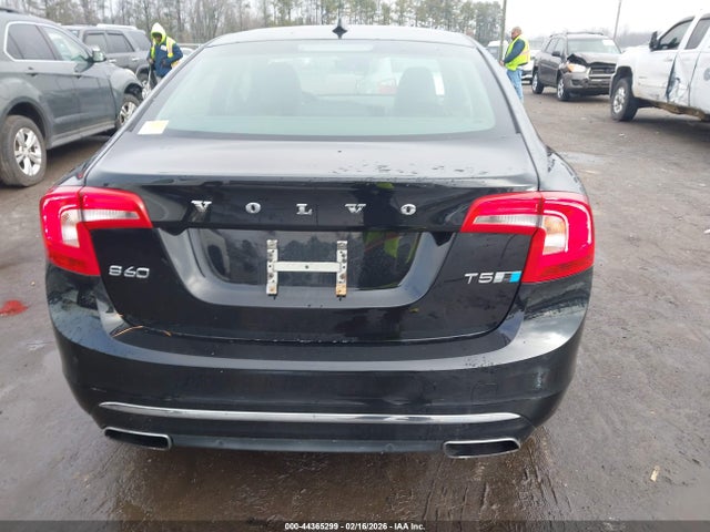 LYV402TK9JB168539 Volvo S60 Inscription T5