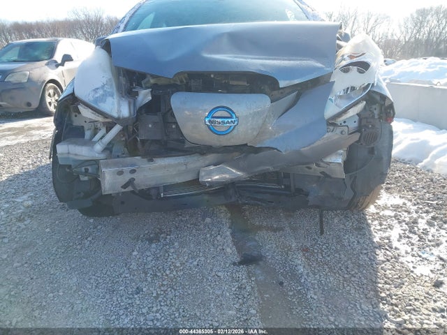 1N4AZ0CP7FC330878 Nissan LEAF S