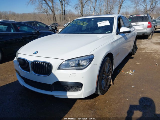 44365327 :رقم المزاد ، WBAYB6C58DD223812 vin ، 2013 Bmw 750i Xdrive مزاد بيع