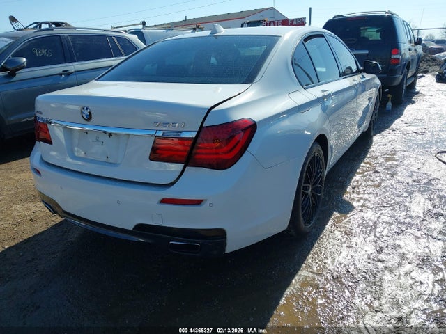 44365327 :رقم المزاد ، WBAYB6C58DD223812 vin ، 2013 Bmw 750i Xdrive مزاد بيع