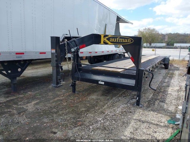 Продаж на аукціоні авто 2025 Kaufman Trailers Car Carrier Trailer, vin: 7UZFL4330SL010313, номер лоту: 44365336