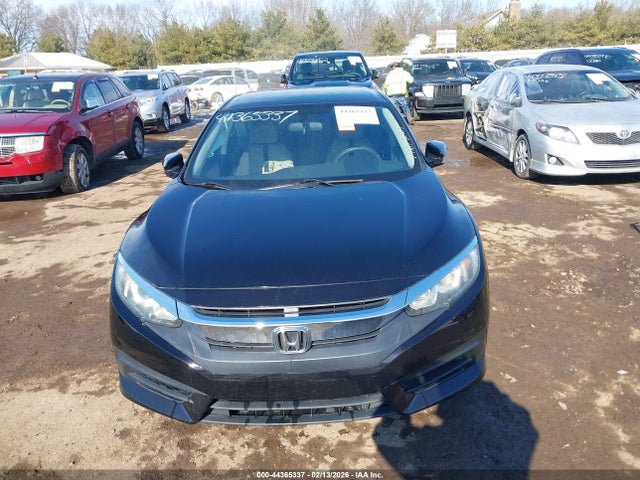 2016 Honda Civic Lx მანქანა იყიდება აუქციონზე, vin: 19XFC2F53GE007221, აუქციონის ნომერი: 44365337