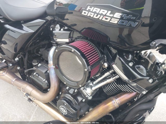 Harley-Davidson FLTRX 2025 1HD1KH718SB608947 Image 15