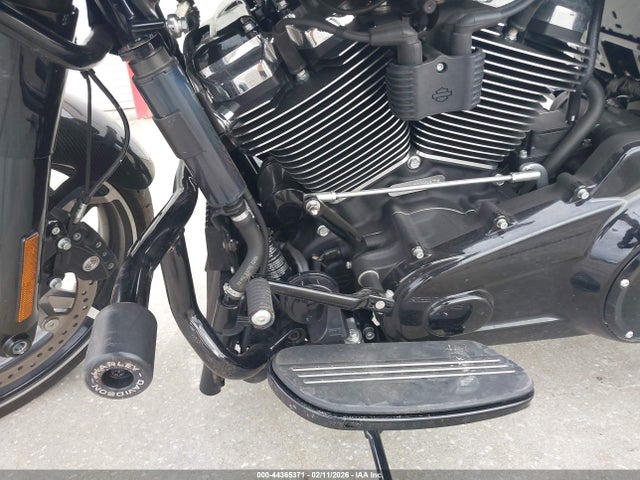 Harley-Davidson FLTRX 2025 1HD1KH718SB608947 Image 19