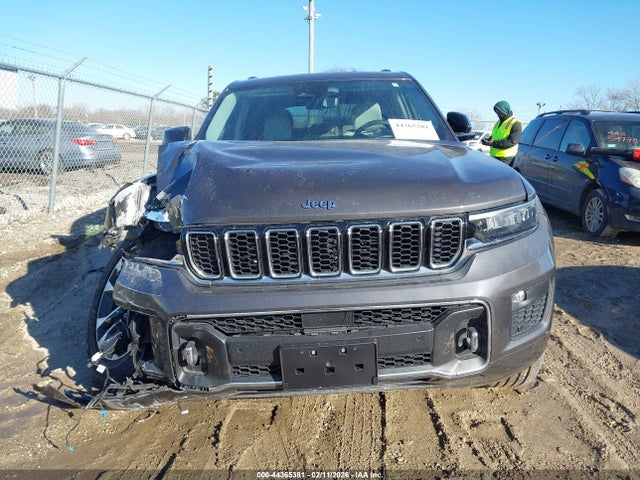 44365381 :رقم المزاد ، 1C4RJHDG9N8545312 vin ، 2022 Jeep Grand Cherokee Overland 4x4 مزاد بيع