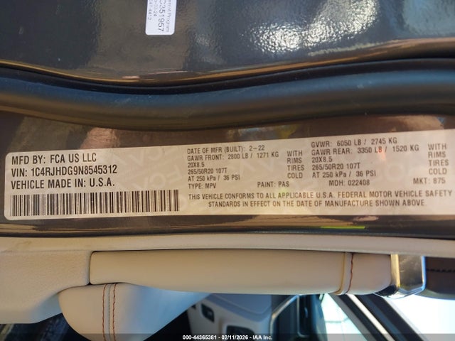 44365381 :رقم المزاد ، 1C4RJHDG9N8545312 vin ، 2022 Jeep Grand Cherokee Overland 4x4 مزاد بيع