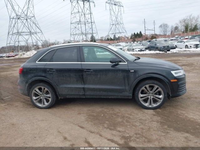 WA1GFCFS9GR018228 Audi Q3 2.0t Premium Plus