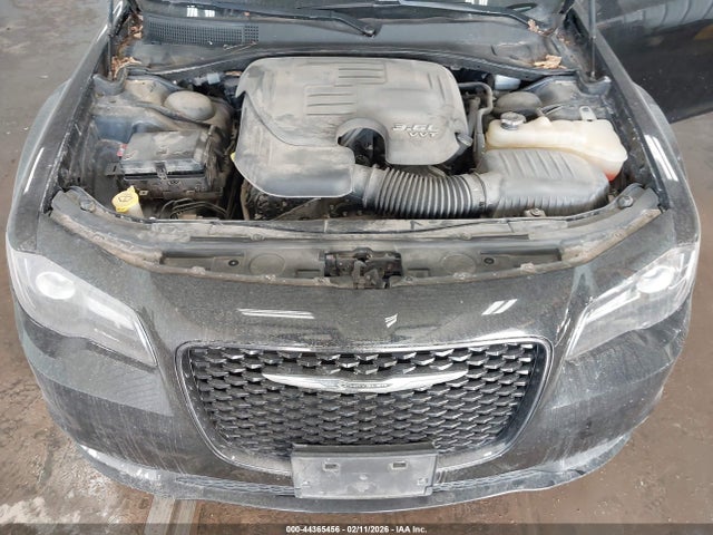 Продажа на аукционе авто 2015 Chrysler 300, vin: 2C3CCAGG4FH887656, номер лота: 44365456