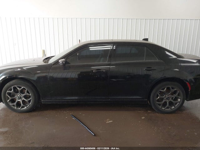 Продажа на аукционе авто 2015 Chrysler 300, vin: 2C3CCAGG4FH887656, номер лота: 44365456