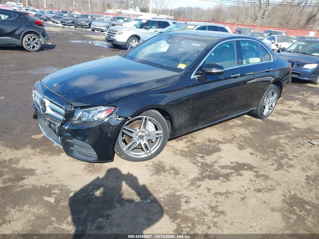 Продаж на аукціоні авто 2018 Mercedes-benz E 300 4matic, vin: WDDZF4KBXJA421429, номер лоту: 44365487