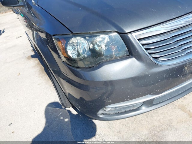 44365514 :رقم المزاد ، 2C4RC1BG7CR304886 vin ، 2012 Chrysler Town & Country Touring مزاد بيع