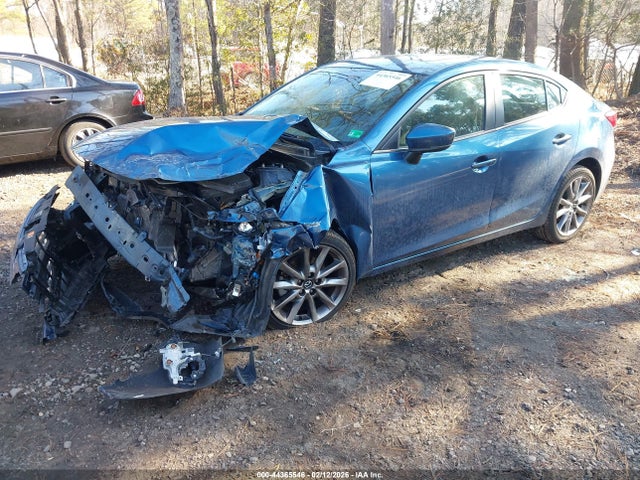 44365546 :رقم المزاد ، 3MZBN1V31JM214042 vin ، 2018 Mazda Mazda3 Touring مزاد بيع