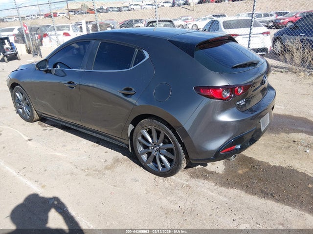 JM1BPBJM8K1133605 Mazda MAZDA3