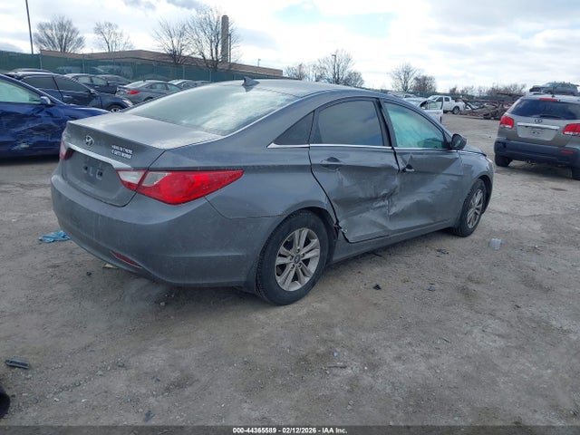 44365589 :رقم المزاد ، 5NPEB4AC6DH772043 vin ، 2013 Hyundai Sonata Gls مزاد بيع