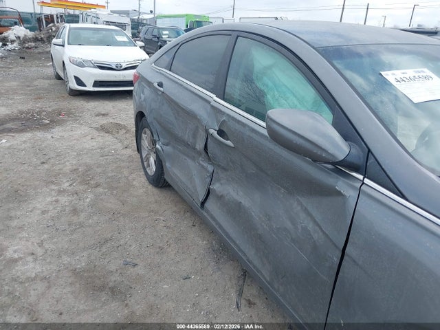 44365589 :رقم المزاد ، 5NPEB4AC6DH772043 vin ، 2013 Hyundai Sonata Gls مزاد بيع
