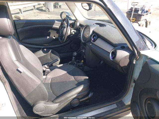 2012 MINI COOPER WMWSU3C51CT258307 Photo 4