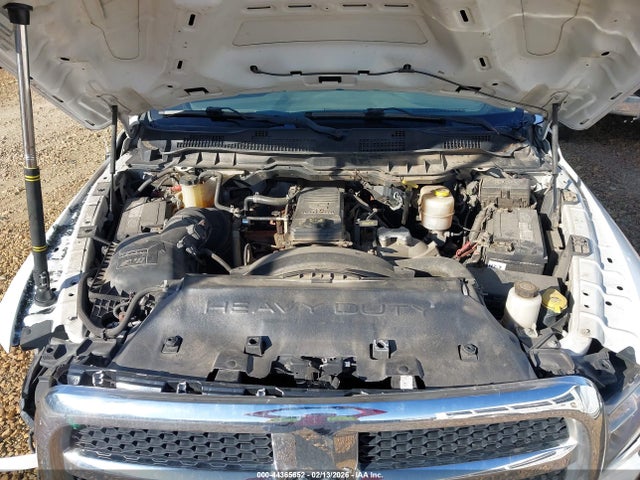 Продажа на аукционе авто 2015 Ram 3500 Chassis Tradesman/slt/laramie, vin: 3C7WRTCL2FG551562, номер лота: 44365652
