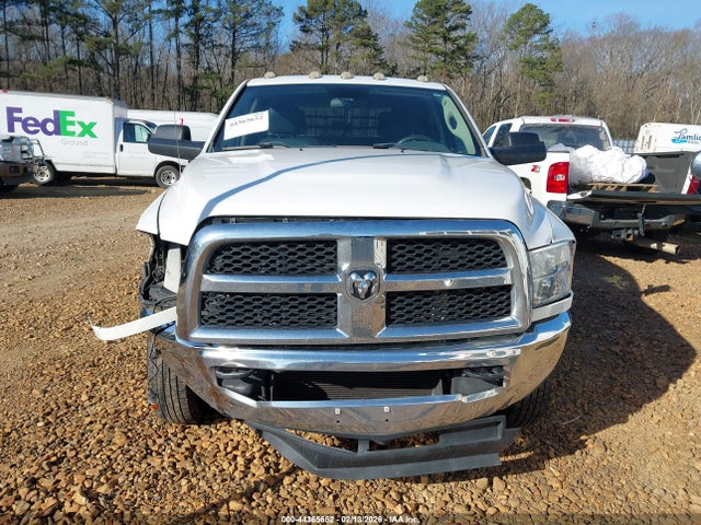 Продажа на аукционе авто 2015 Ram 3500 Chassis Tradesman/slt/laramie, vin: 3C7WRTCL2FG551562, номер лота: 44365652