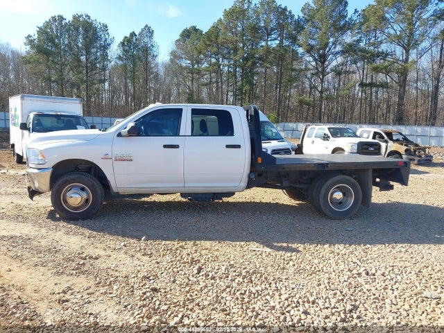 Продажа на аукционе авто 2015 Ram 3500 Chassis Tradesman/slt/laramie, vin: 3C7WRTCL2FG551562, номер лота: 44365652
