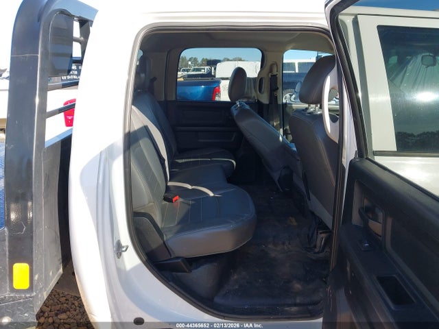 Продажа на аукционе авто 2015 Ram 3500 Chassis Tradesman/slt/laramie, vin: 3C7WRTCL2FG551562, номер лота: 44365652