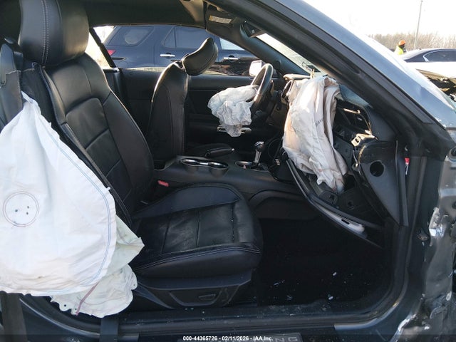 2021 FORD MUSTANG 1FATP8UH7M5101736 Photo 4