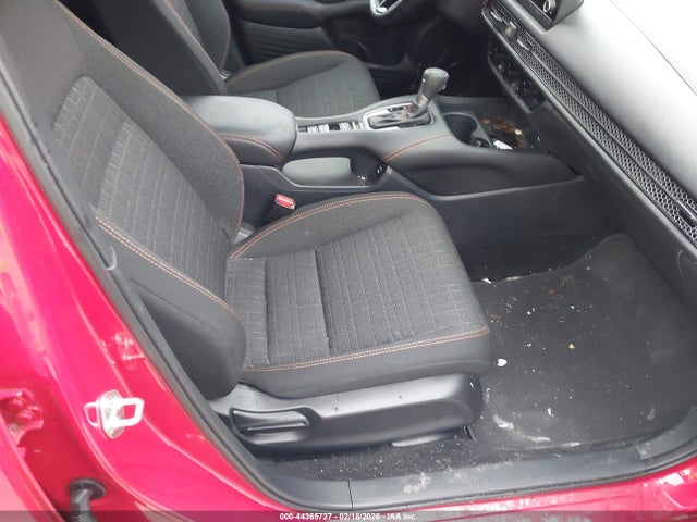 2025 HONDA HR-V 3CZRZ2H50SM776082 Photo 4