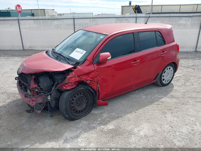 2013 SCION XD JTKKUPB42D1037145 Photo 1