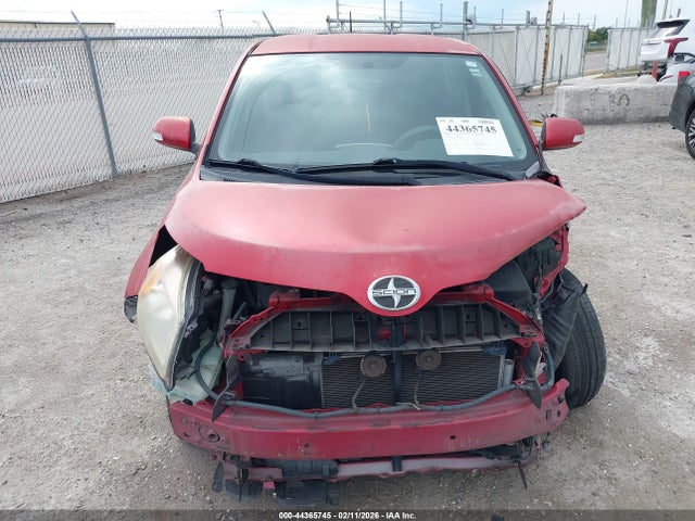 2013 SCION XD JTKKUPB42D1037145 Photo 5