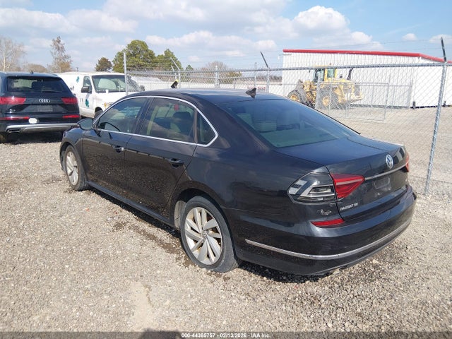 Продаж на аукціоні авто 2018 Volkswagen Passat 2.0t Se, vin: 1VWBA7A39JC015472, номер лоту: 44365757