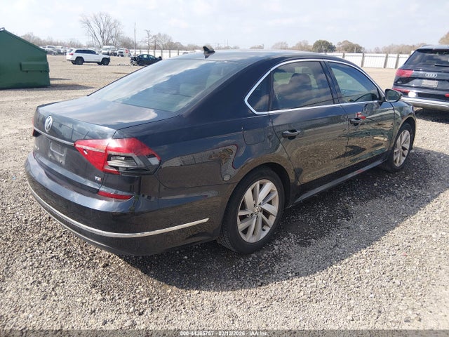 Продаж на аукціоні авто 2018 Volkswagen Passat 2.0t Se, vin: 1VWBA7A39JC015472, номер лоту: 44365757