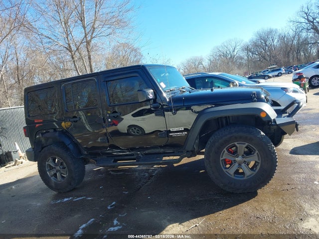 Продаж на аукціоні авто 2017 Jeep Wrangler Unlimited Sport 4x4, vin: 1C4BJWDG4HL584753, номер лоту: 44365787