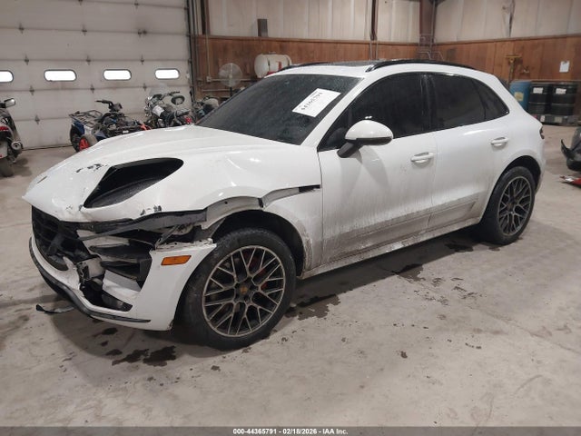 2017 PORSCHE MACAN WP1AF2A52HLB60897 Photo 1