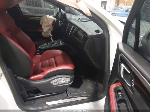 2017 PORSCHE MACAN WP1AF2A52HLB60897 Photo 4