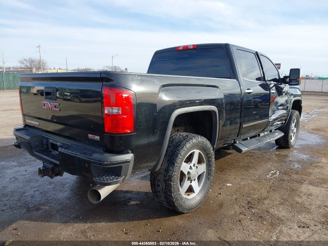 2017 GMC SIERRA 2500HD 1GT12TEY6HF249023 Photo 3