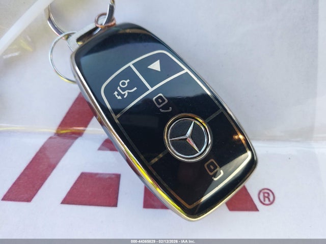 2020 Mercedes-benz Glc 300 Coupe 4matic მანქანა იყიდება აუქციონზე, vin: W1N0J8EB5LF857852, აუქციონის ნომერი: 44365829