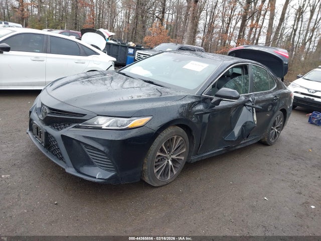 2018 Toyota Camry Se მანქანა იყიდება აუქციონზე, vin: 4T1B11HK9JU620014, აუქციონის ნომერი: 44365856