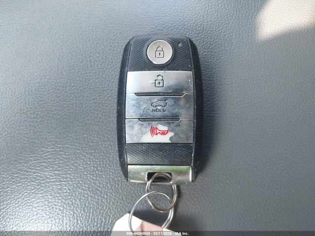 5XYPHDA14GG045680 KIA Sorento 2.0t Ex