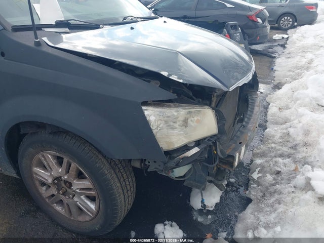 Aukcja sprzedaży 2008 Chrysler Town & Country Limited, vin: 2A8HR64X08R769661, numer aukcji: 44365872