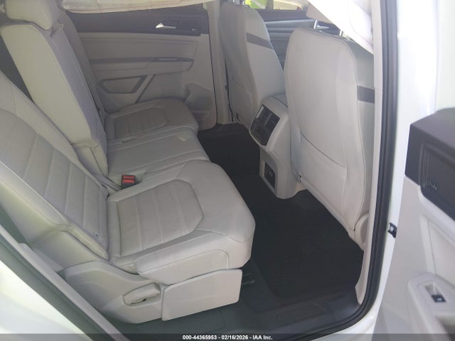 44365953 :رقم المزاد ، 1V2TR2CA4MC502757 vin ، 2021 Volkswagen Atlas 3.6l V6 Sel Premium مزاد بيع
