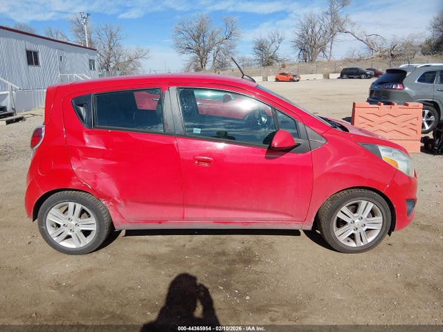 Chevrolet Spark 1lt Cvt 2015 KL8CD6S9XFC745872 Image 13